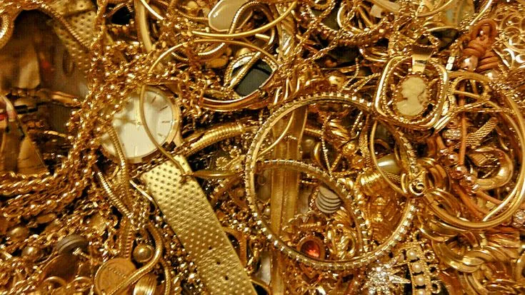 Cia's Gold Collection