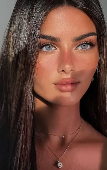 brunette